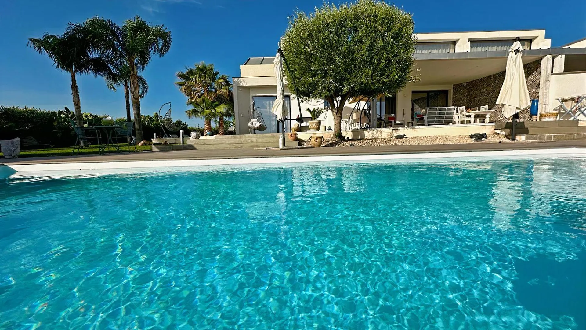Aria Oasi Relax Aparthotel Αγκριτζέντο