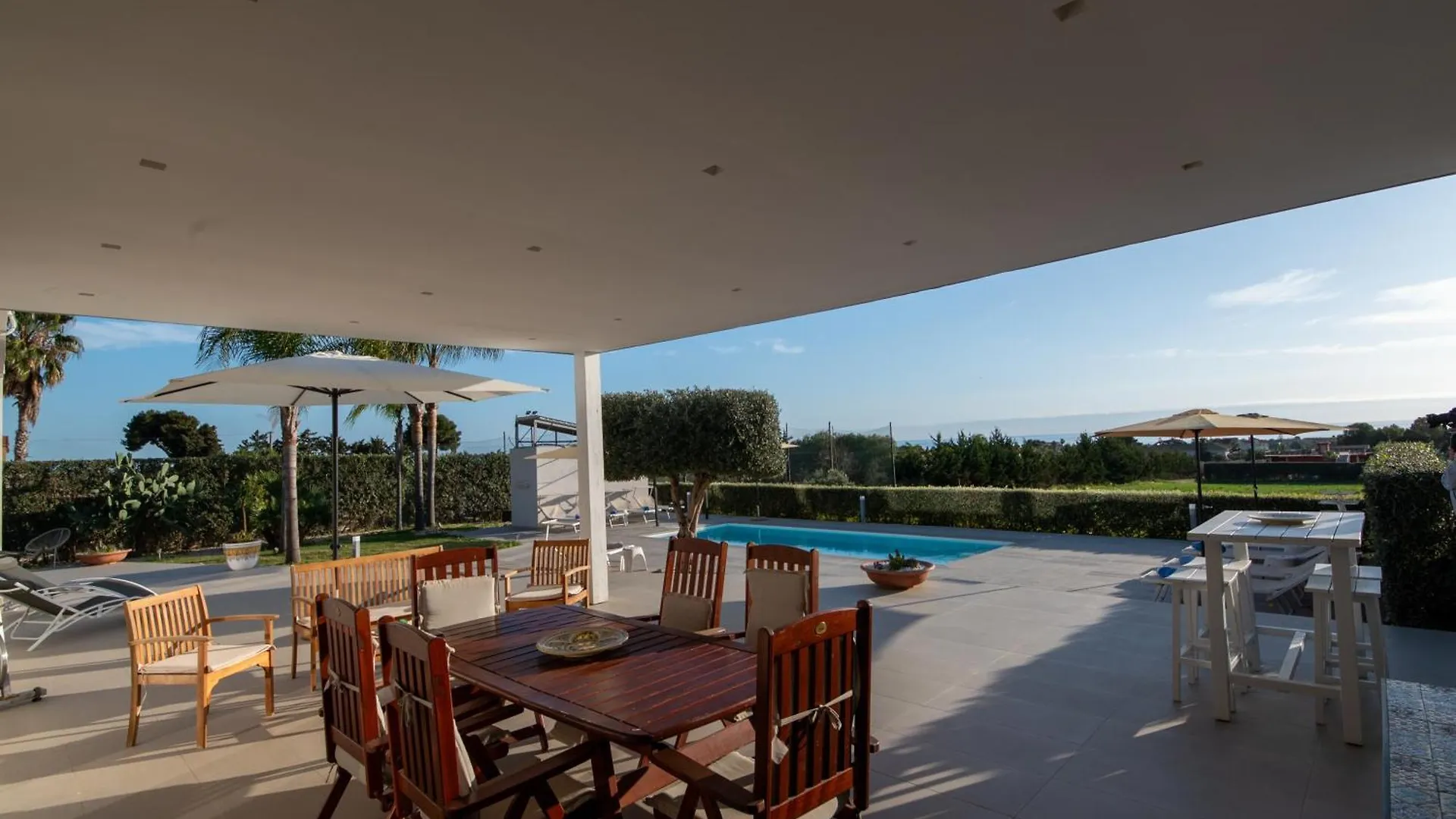 Aria Oasi Relax Aparthotel Αγκριτζέντο 5*,